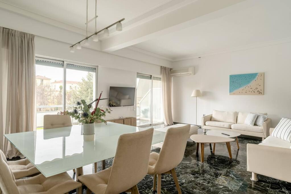Elegant 2Bd Evelpidon Apartment Athena Bagian luar foto